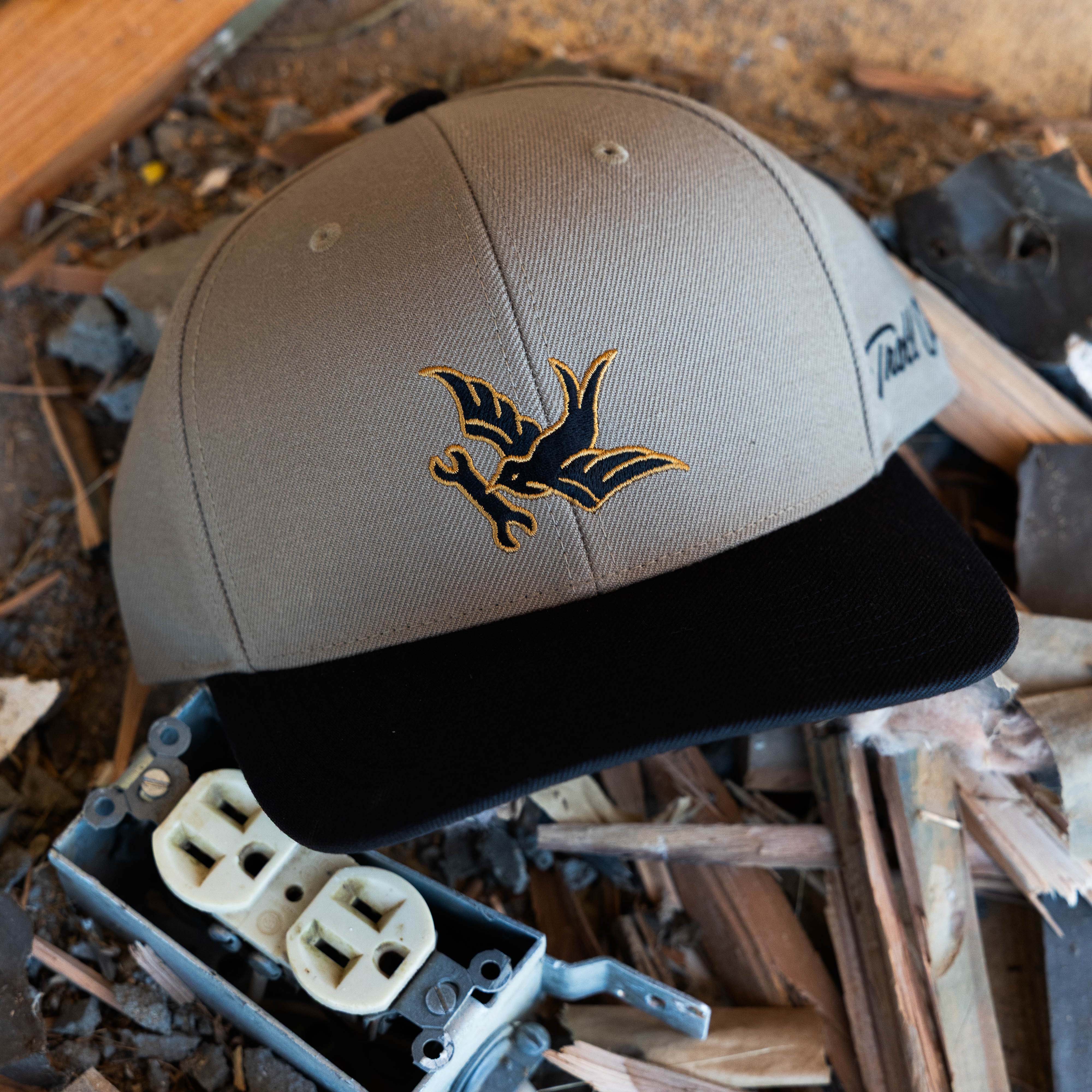 Sparrow Curved Brim Hat | Color: Putty Black